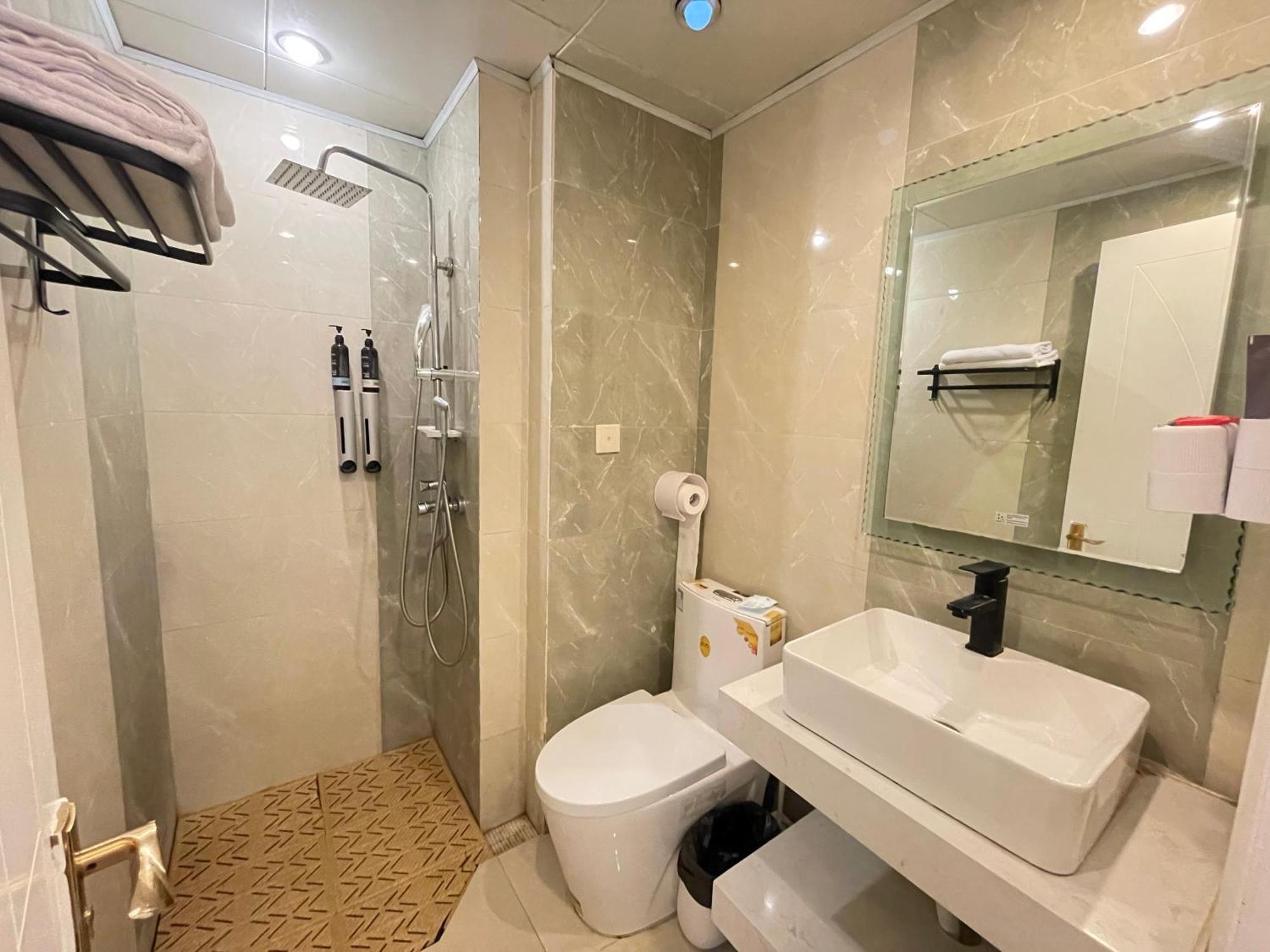 Xihe Light Luxury Self-service Apartment Chengdu